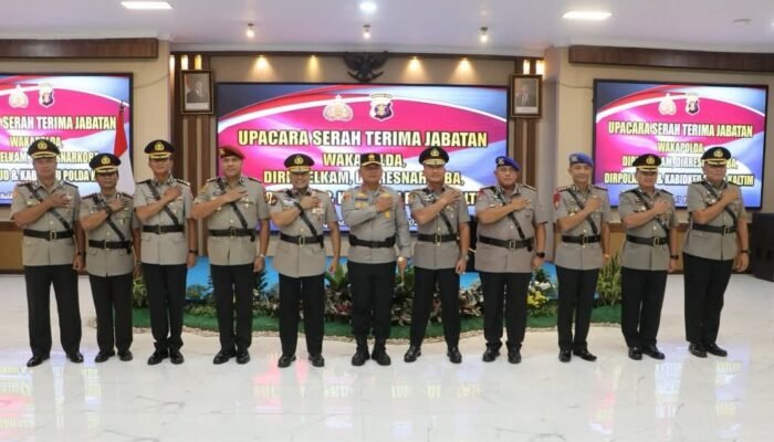 Kapolda Kaltim Pimpin Sertijab Wakapolda dan Sejumlah Pejabat Utama