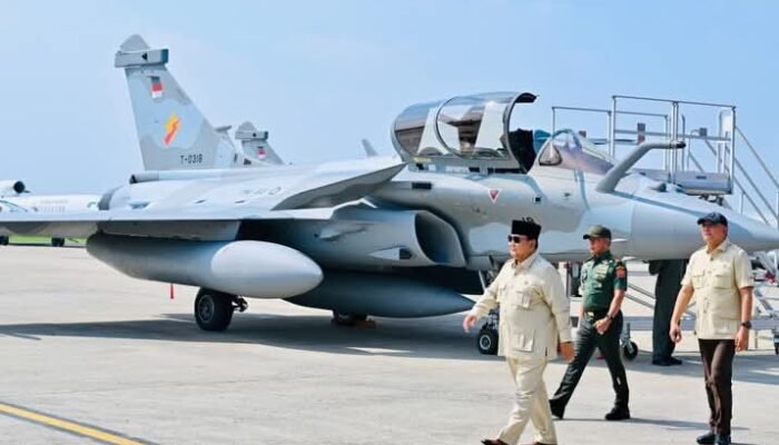 Presiden Prabowo Serahkan Pesawat MRCA Rafale dan Sistem Pertahanan Modern untuk Perkuat Pertahanan Udara Nasional